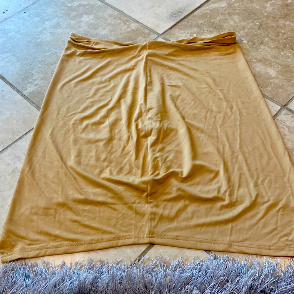 Tan pencil skirt